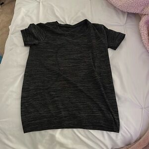 Lululemon Swiftly tech size 4